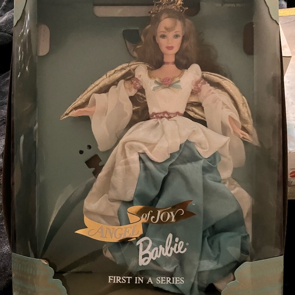 Barbies - Picture 11 of 16